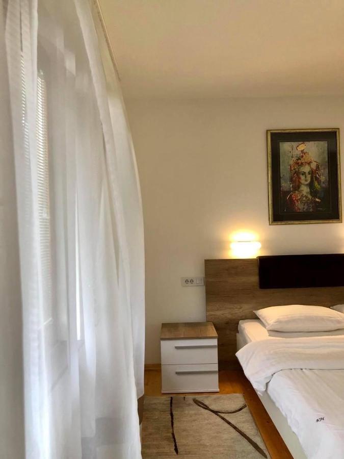 Konak Nestor Bungalows Skopje Extérieur photo