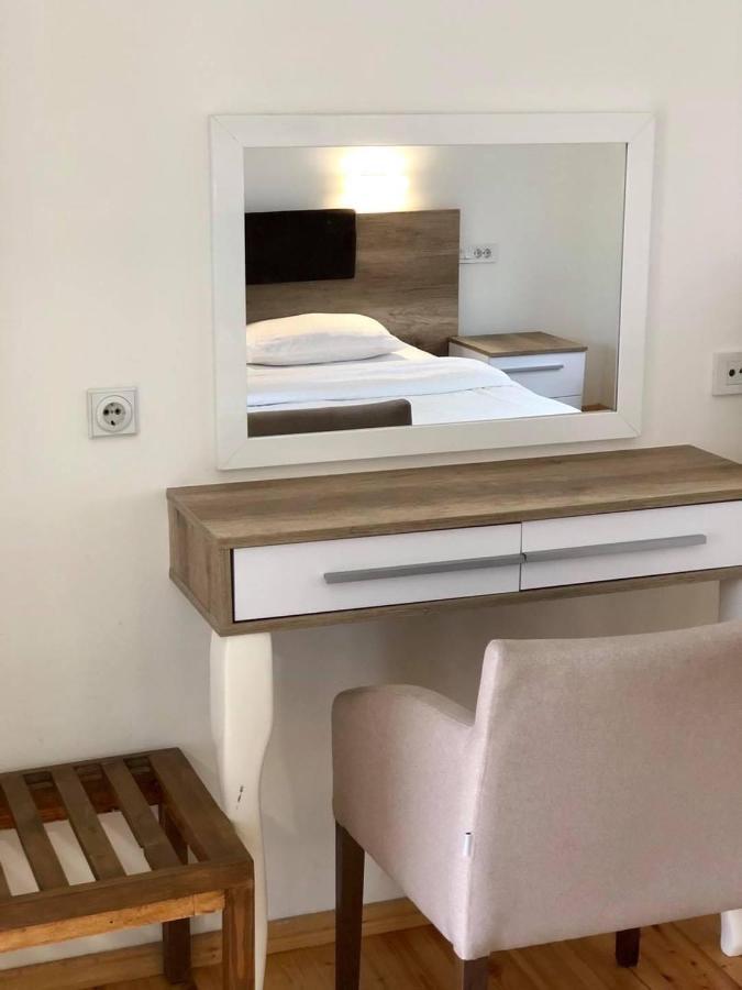 Konak Nestor Bungalows Skopje Extérieur photo