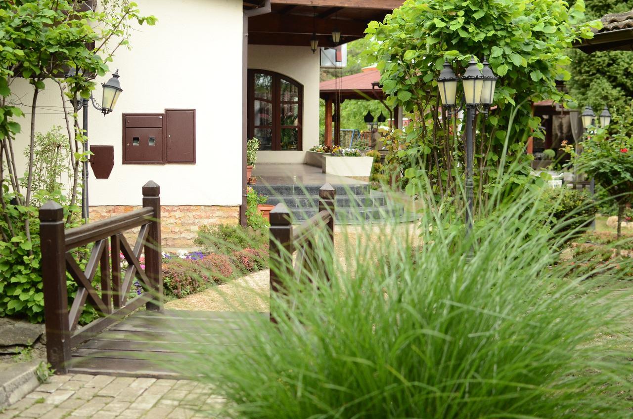Konak Nestor Bungalows Skopje Extérieur photo